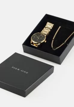 Pier One SET - Horloge -Pier One Winkel 259314e335c54499a18a1d7bf0eb6f1e