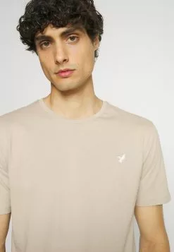 Pier One 5 PACK - T-shirt Basic -Pier One Winkel 81ca3230dbe2475a9421f41f39991c57