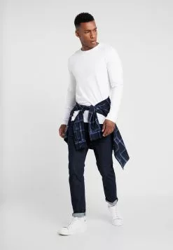 Pier One Winkel -Pier One Winkel dc4fbe1b905241078bfb5a6afe022210