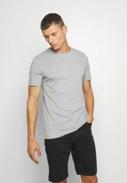 Pier One 7 PACK - T-shirt Basic -Pier One Winkel eda6b13a6c134a3f80a2d698b4ee4ee0